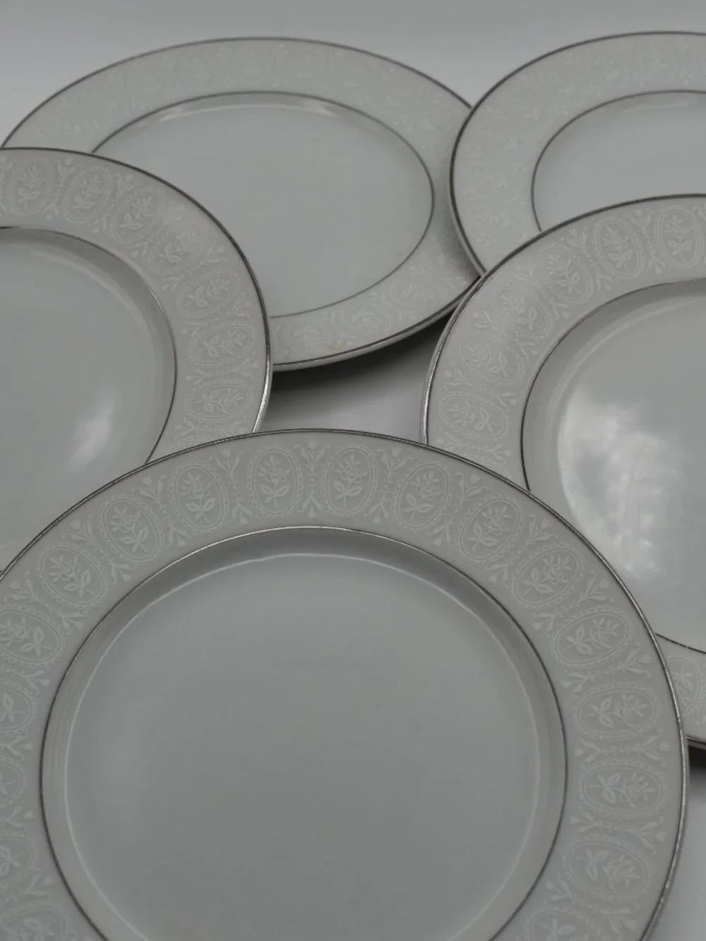 Vintage Stone China Japan 2467 White Embossed Platinum Rim Dinner Plates Set of